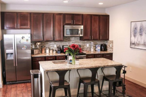 3-Story Townhome in Memorial City, Attached Garage